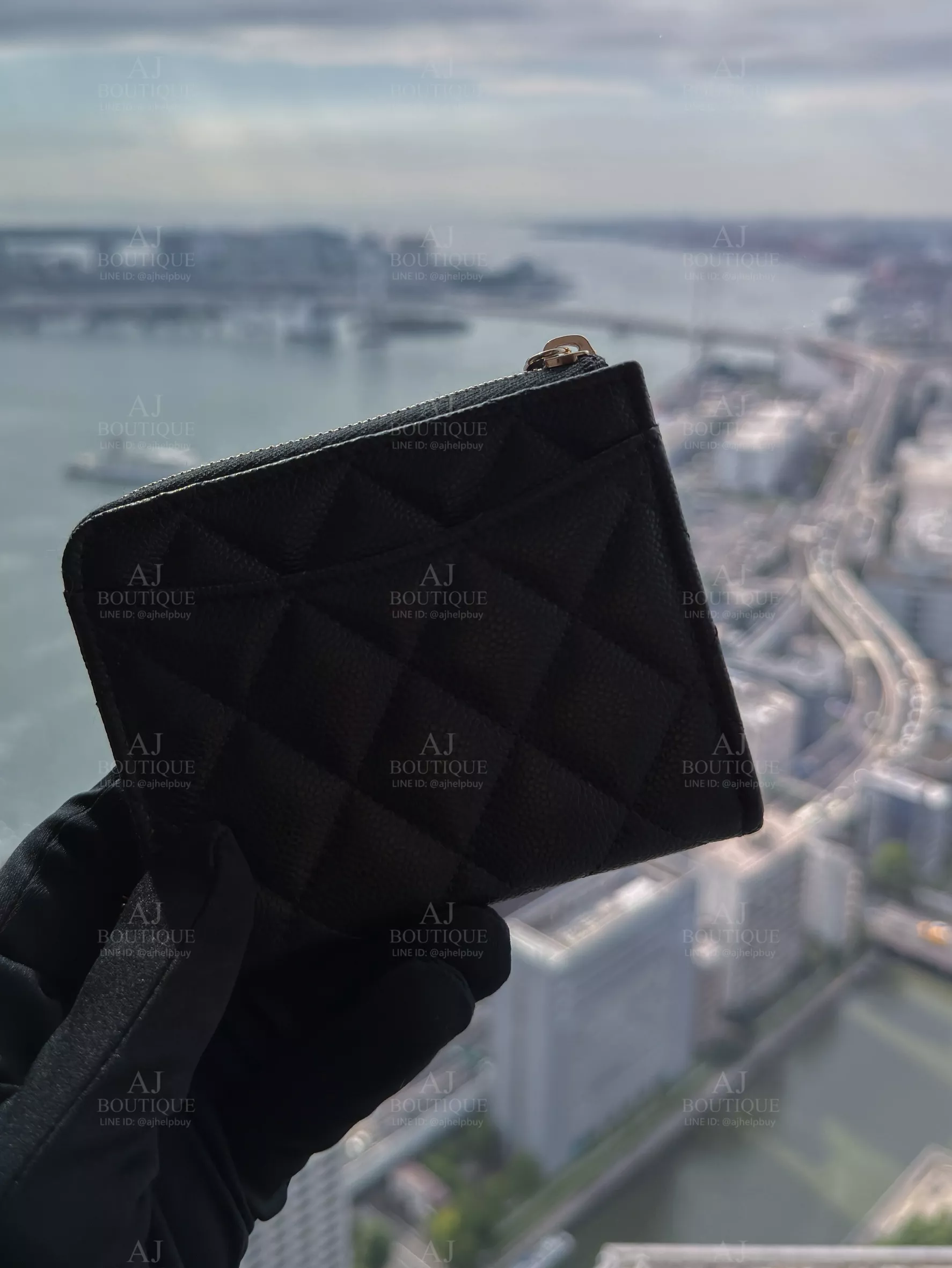 Chanel Classic L Zip Wallet Purse 經典款 L夾拉鍊錢包 代購照片3