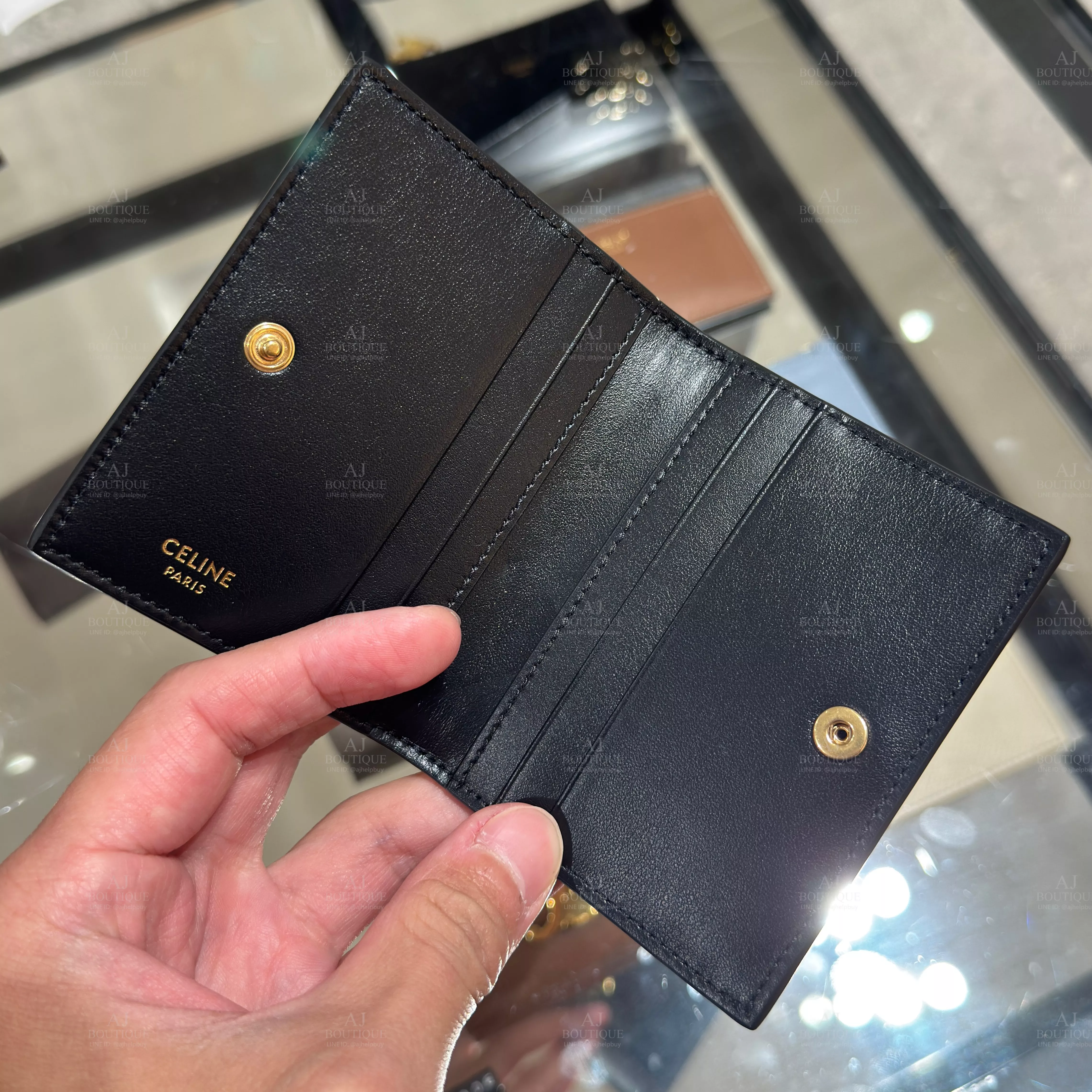 Celine 釦式對開卡片夾 代購照片2