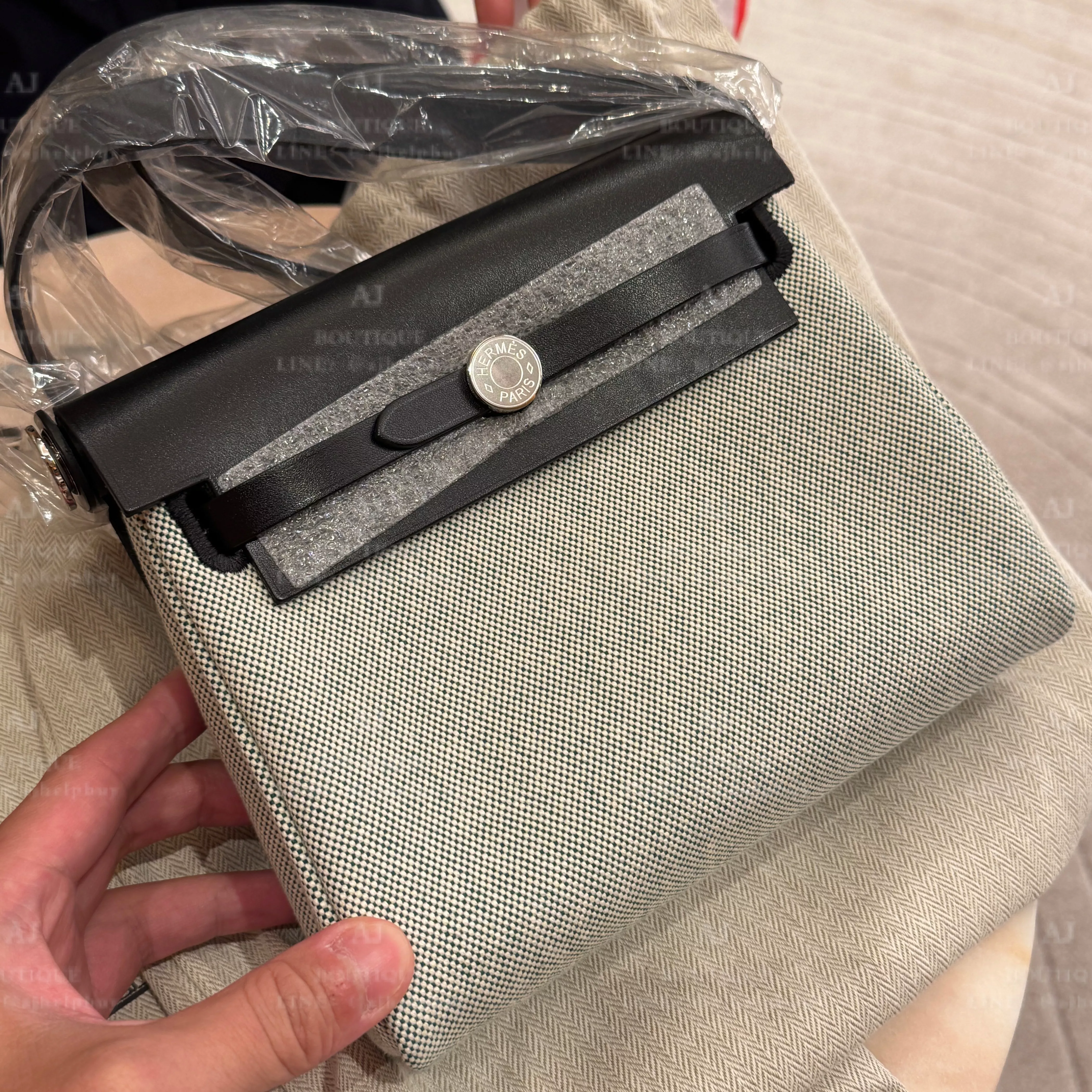 Hermes Mini Herbag 黑銀 代購主圖