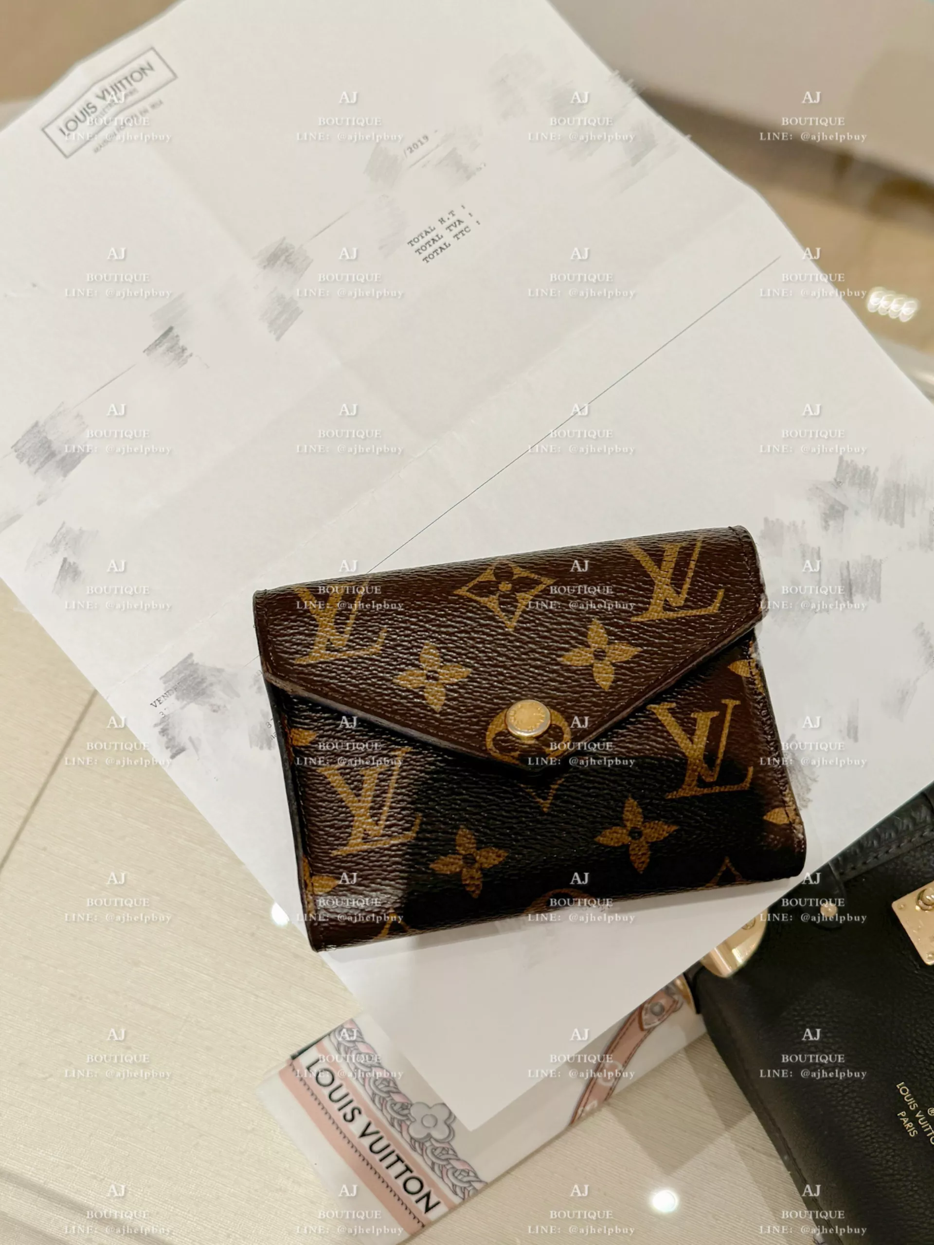 Lv Louis Vuitton Smelly Wallet 皮夾換新 售後服務主圖