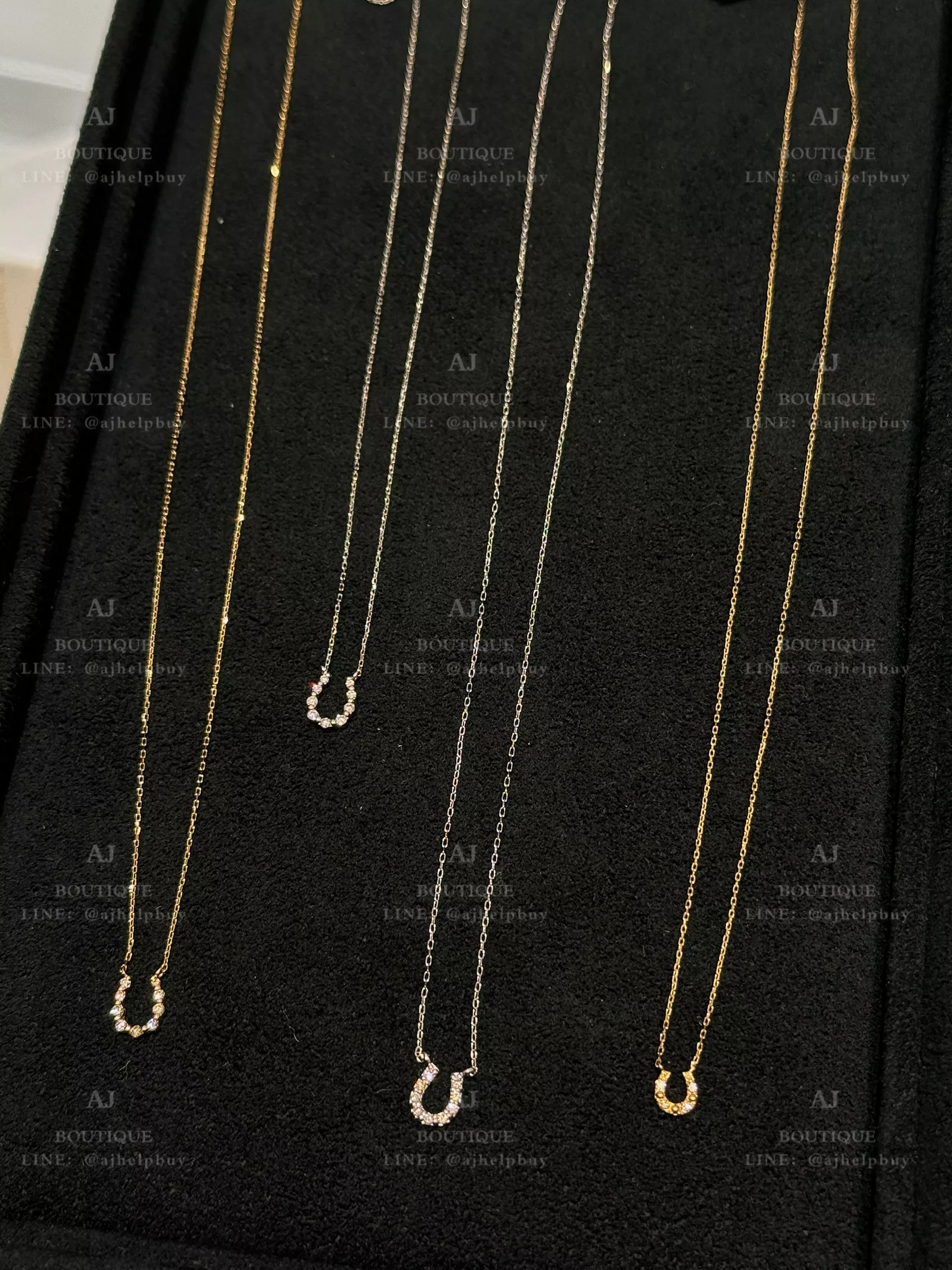 Va Vendome Aoyama Horseshoe Necklace 幸運馬蹄項鍊 代購主圖