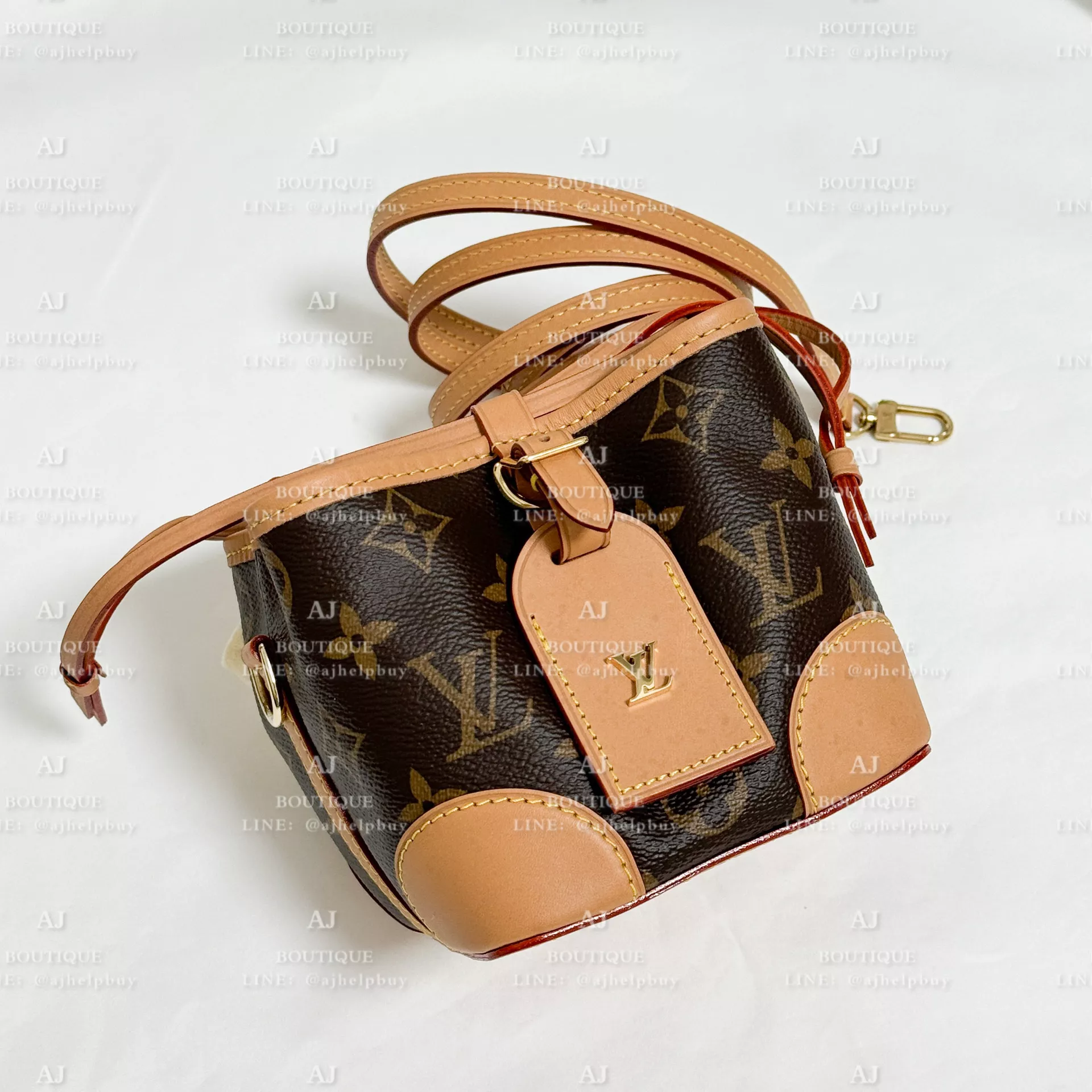 Lv Louis Vuitton Smelly Bag 異味消除術 售後服務主圖
