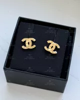 Chanel 針式耳環 金色 代購照片