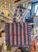 National Gallery Renoir And Love Ruffle Stripe Tote Bag 展覽限定 荷葉邊托特包 代購照片