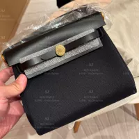 Hermes Mini Herbag 黑金 代購照片