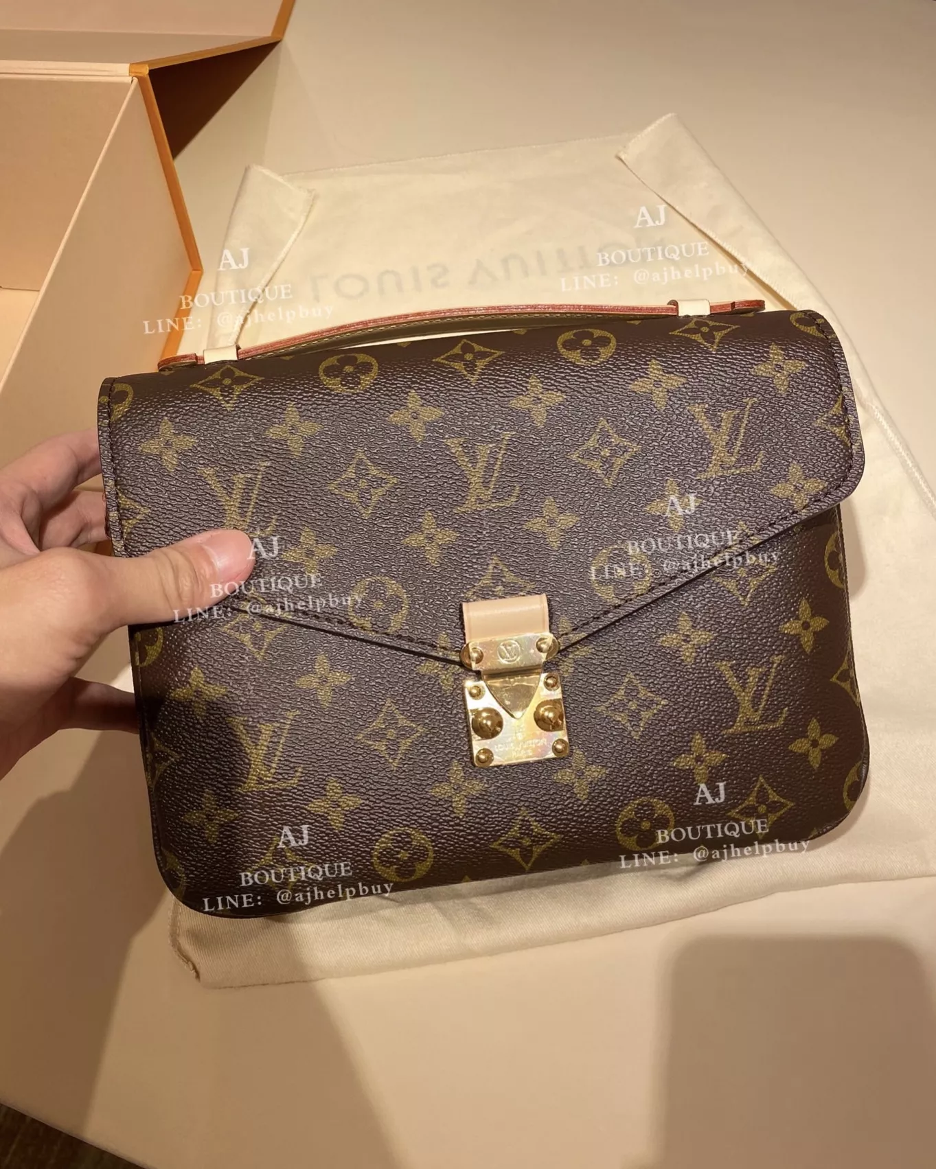 Lv Louis Vuitton Metis M44875 馬鞍包 代購照片