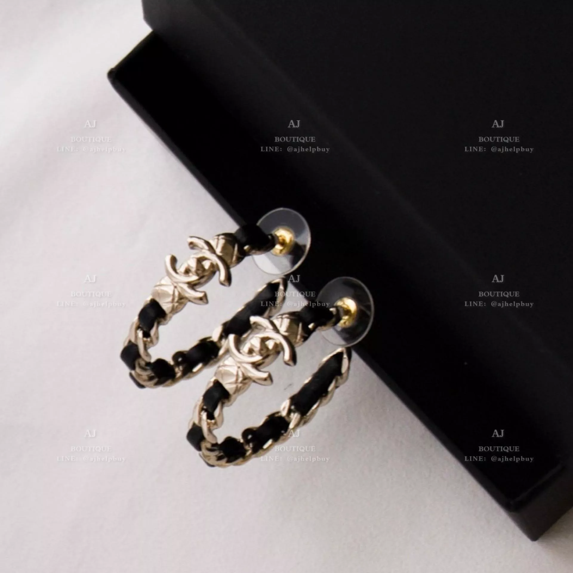 Chanel 針式耳環 淡金 代購照片
