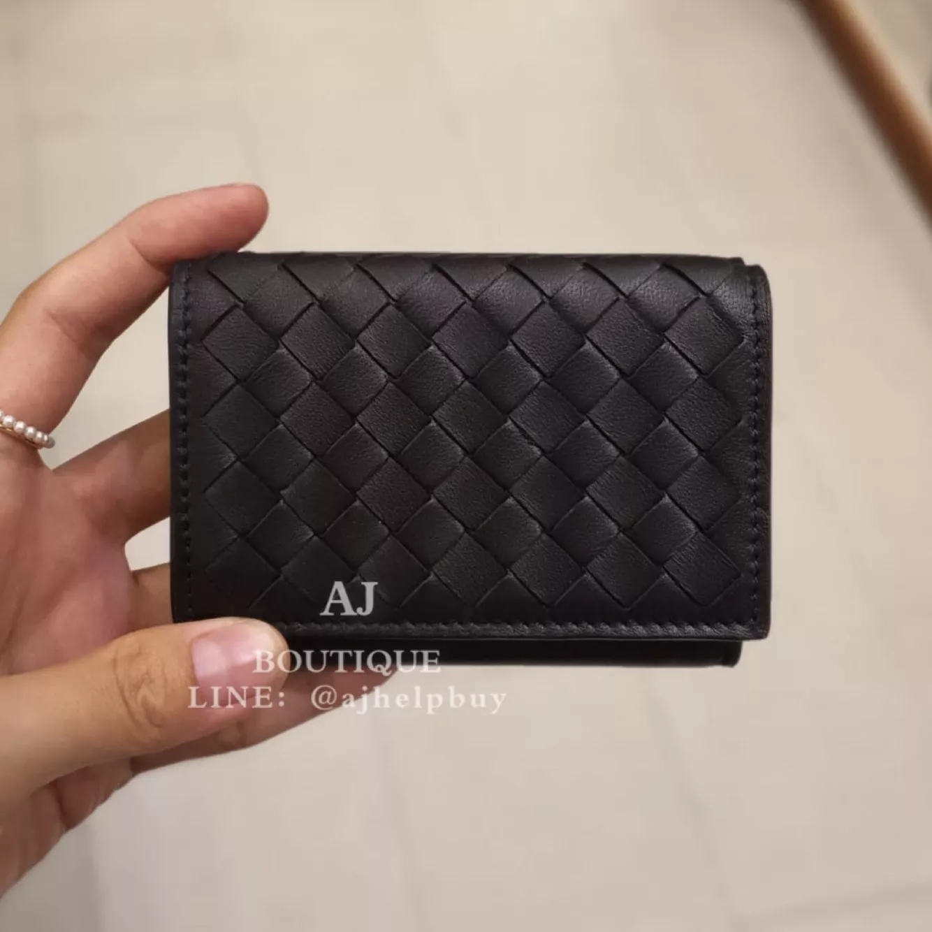 Bv Bottega Veneta 迷你短夾 黑色 代購照片
