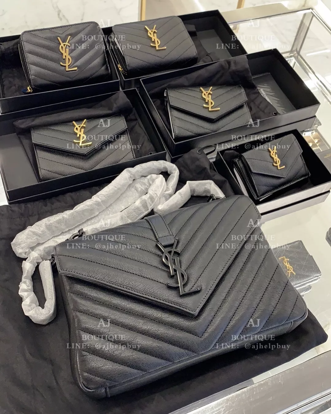 Ysl Saint Laurent Monogram Bags Wallets 經典山形紋 代購照片
