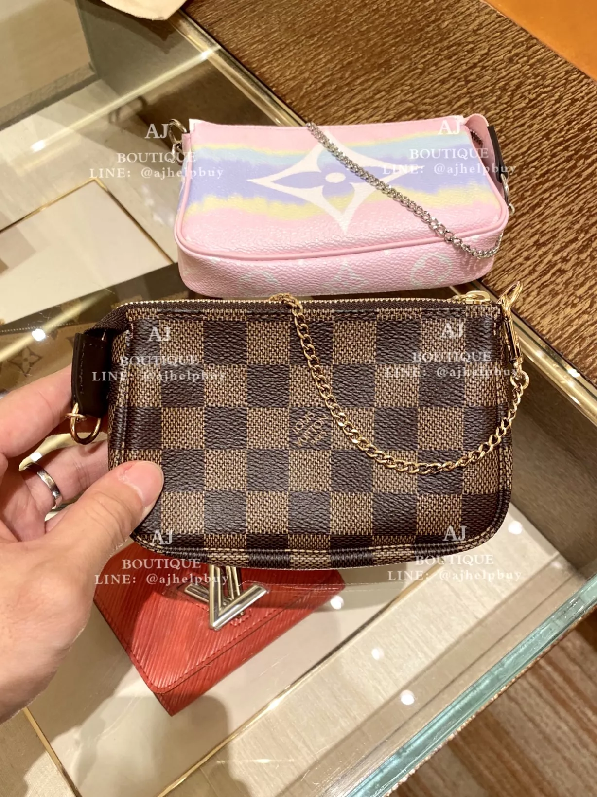 Lv Louis Vuitton 迷你麻將包 代購照片
