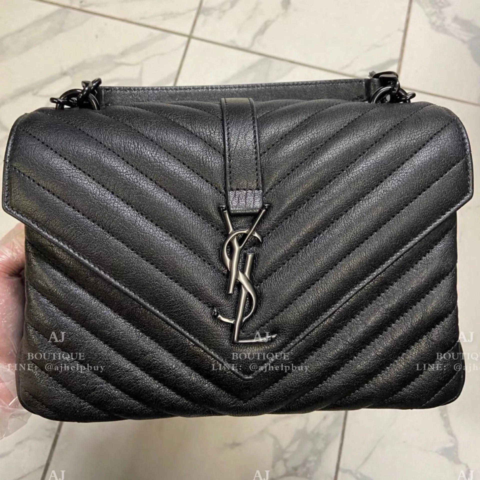 Ysl Saint Laurent 中款學院包 黑色黑釦 代購照片