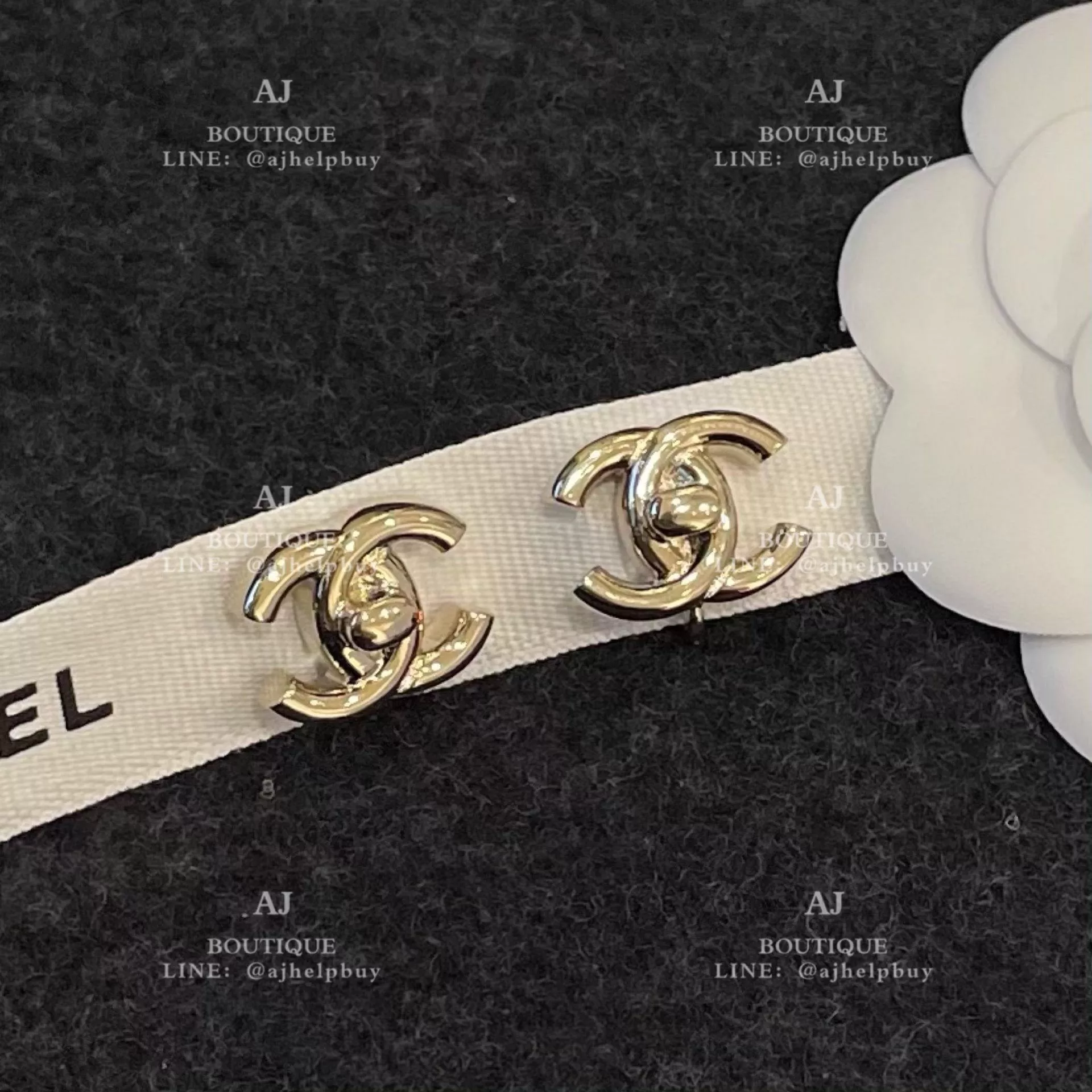 Chanel 夾式耳環 香檳金 代購照片