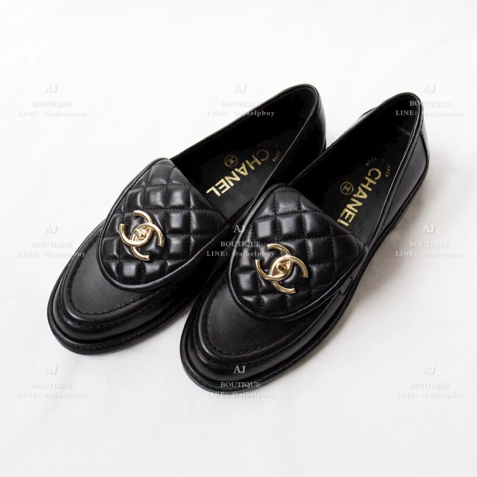 Chanel 書包釦樂福鞋 代購照片