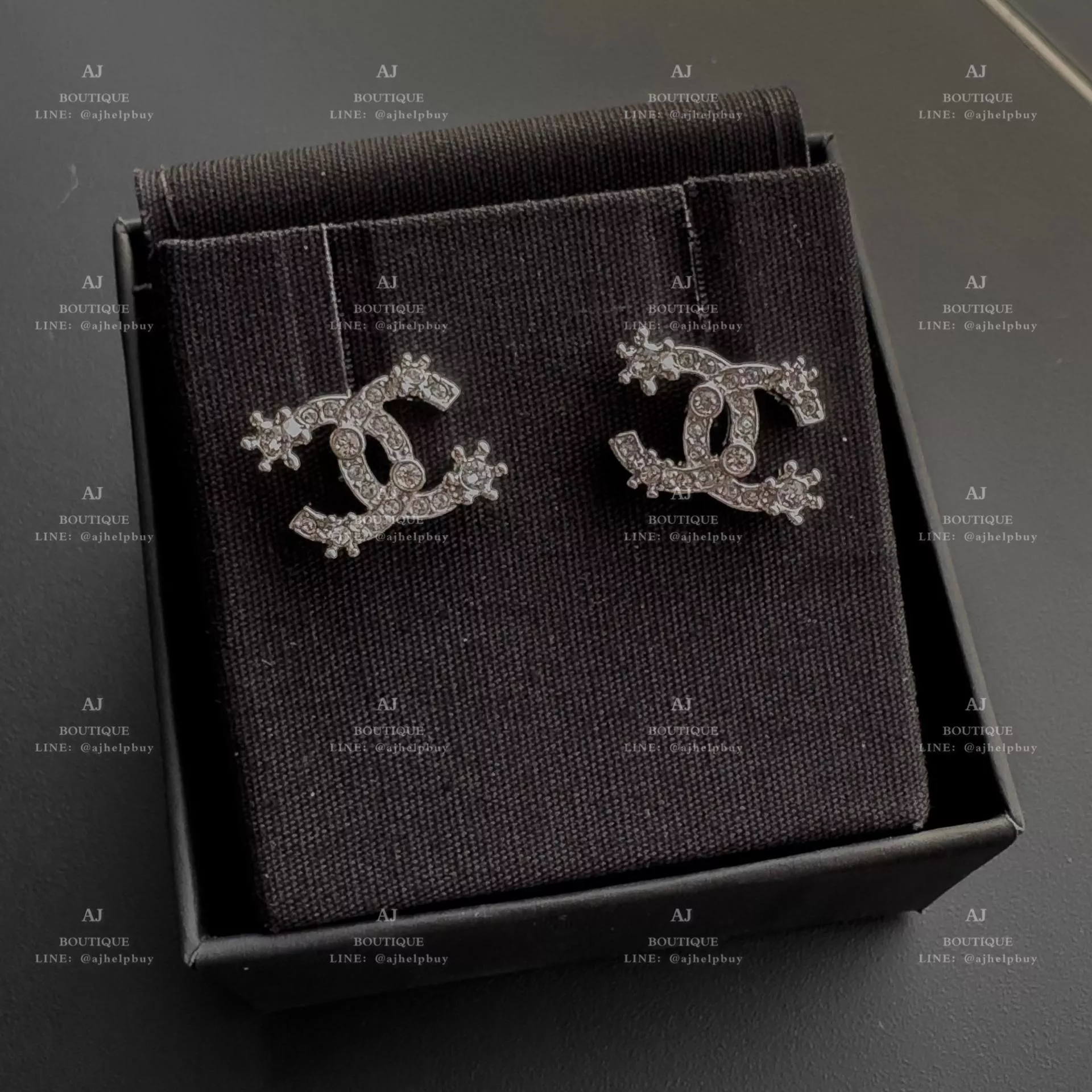 Chanel 針式耳環 白金色 代購照片