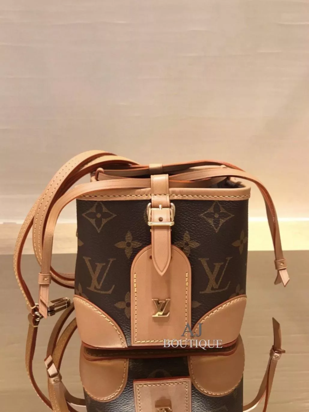 Lv Louis Vuitton M57099 Noe Purse 代購照片