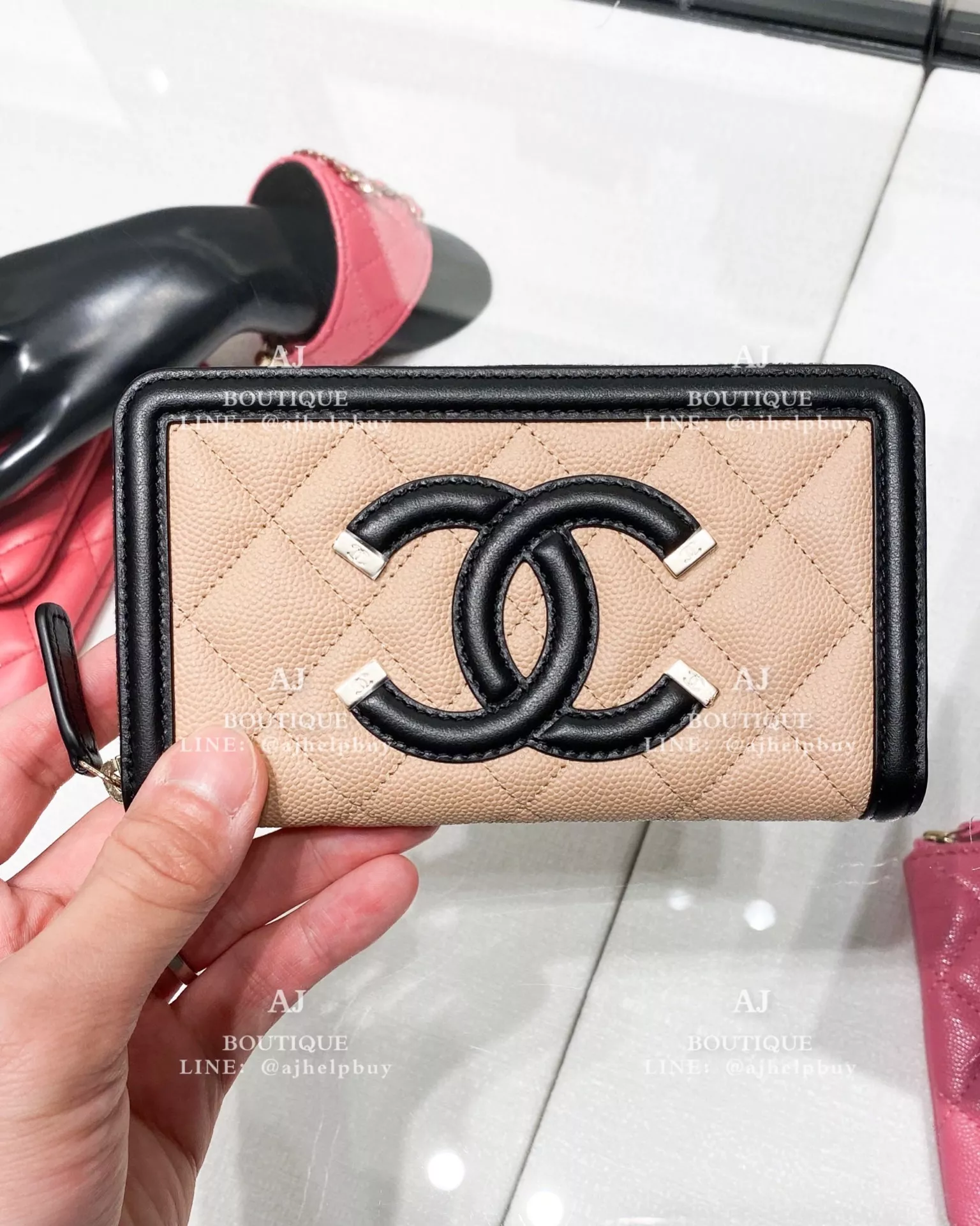 Chanel 拉鍊中夾 代購照片