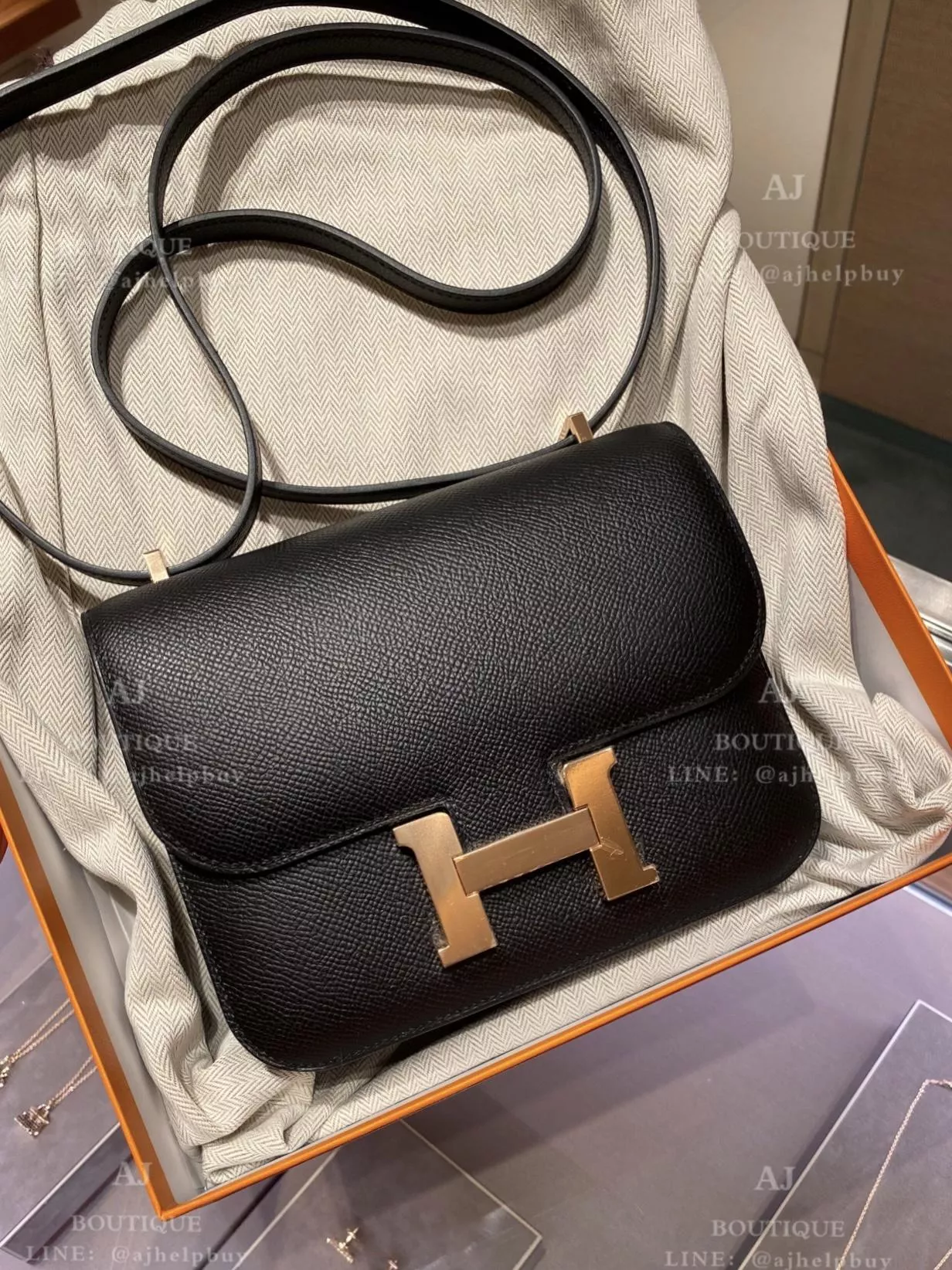 Hermes Mini Constance 19 代購照片