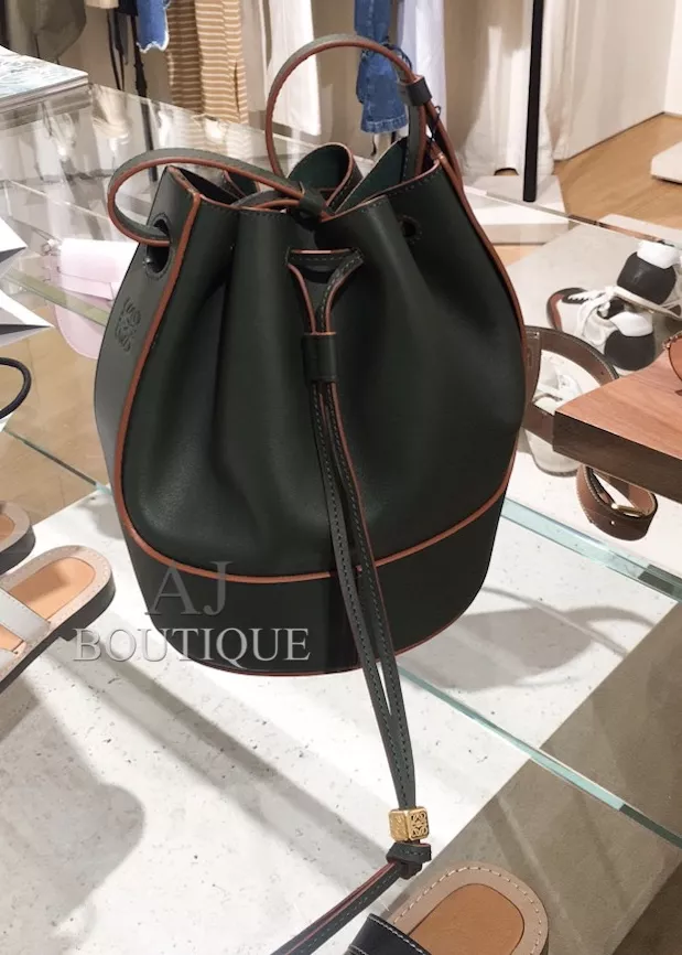 Loewe Ballon Small Bag 氣球包小款 代購照片