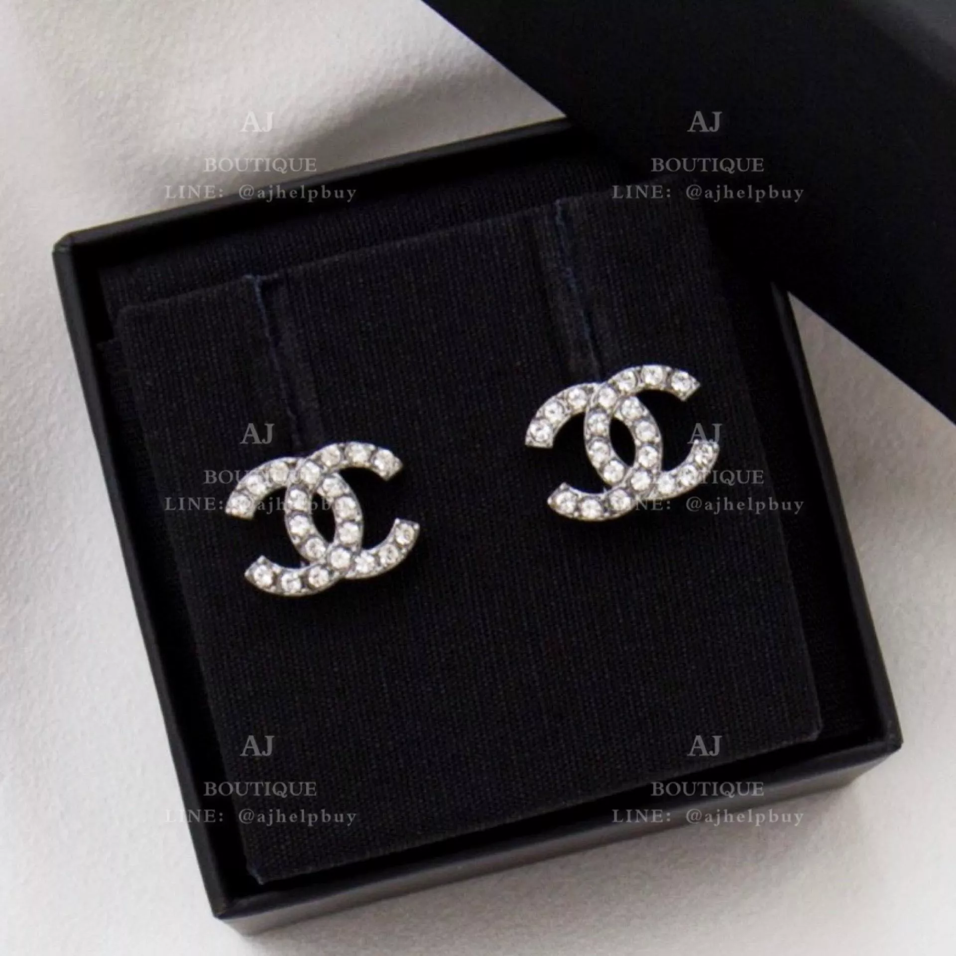Chanel 針式耳環 銀色 代購照片