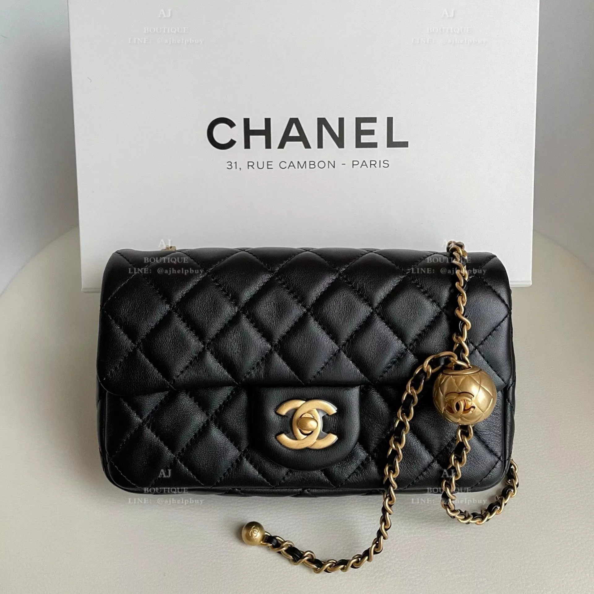Chanel 金球 Mini Coco 20 黑色 代購照片