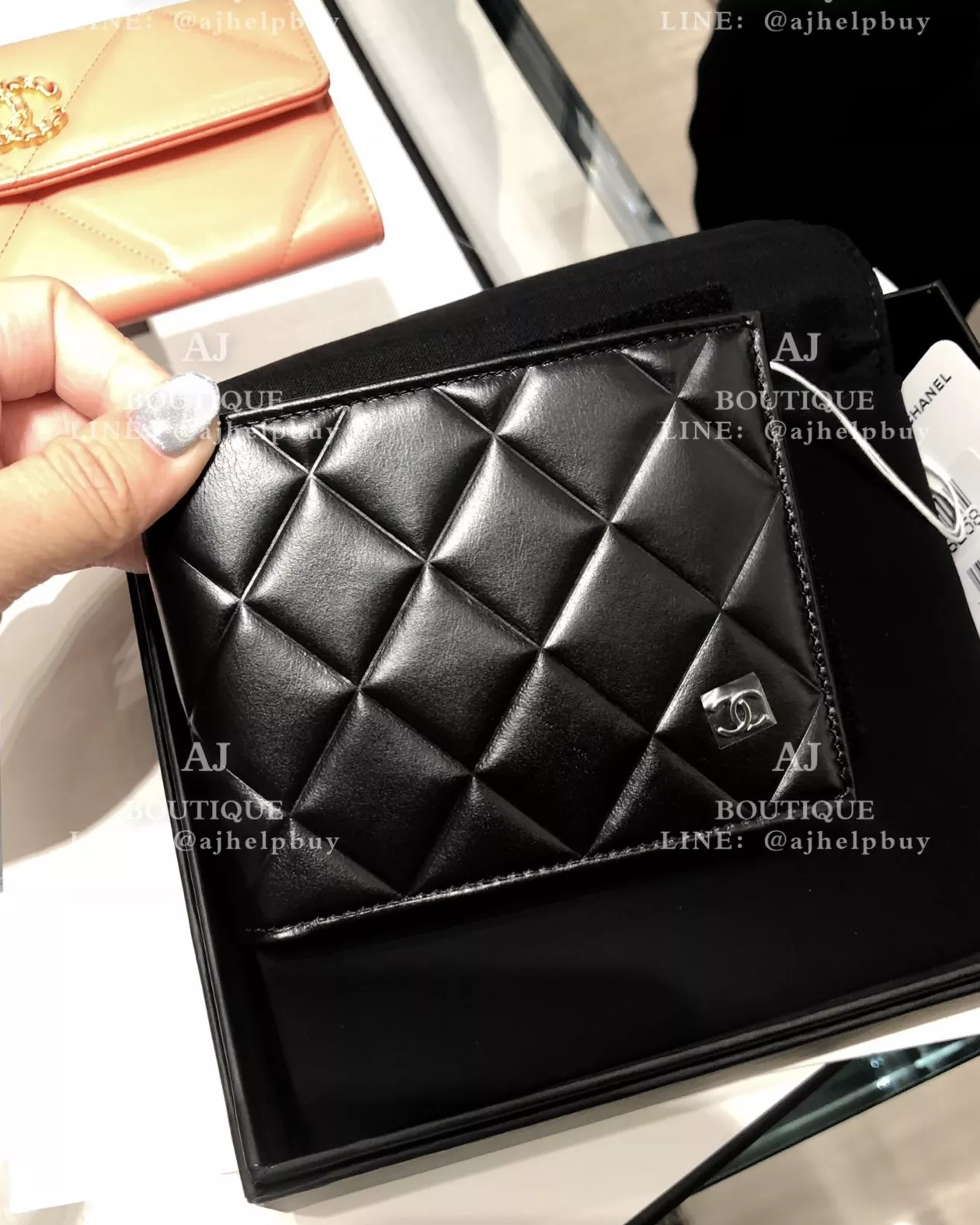 Chanel 新款男夾 黑色平滑牛皮 代購照片