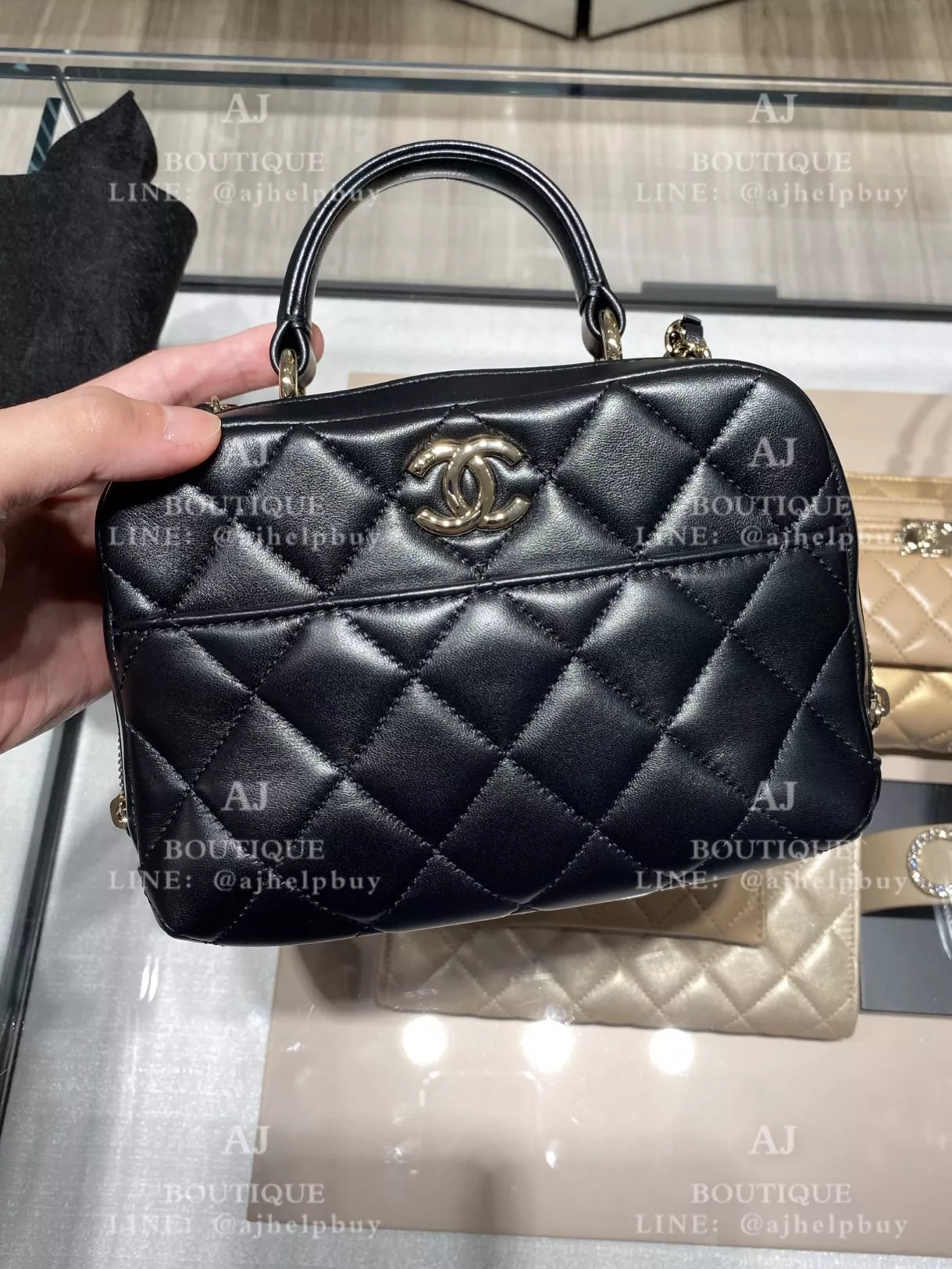 Chanel Bowling Bag 代購照片