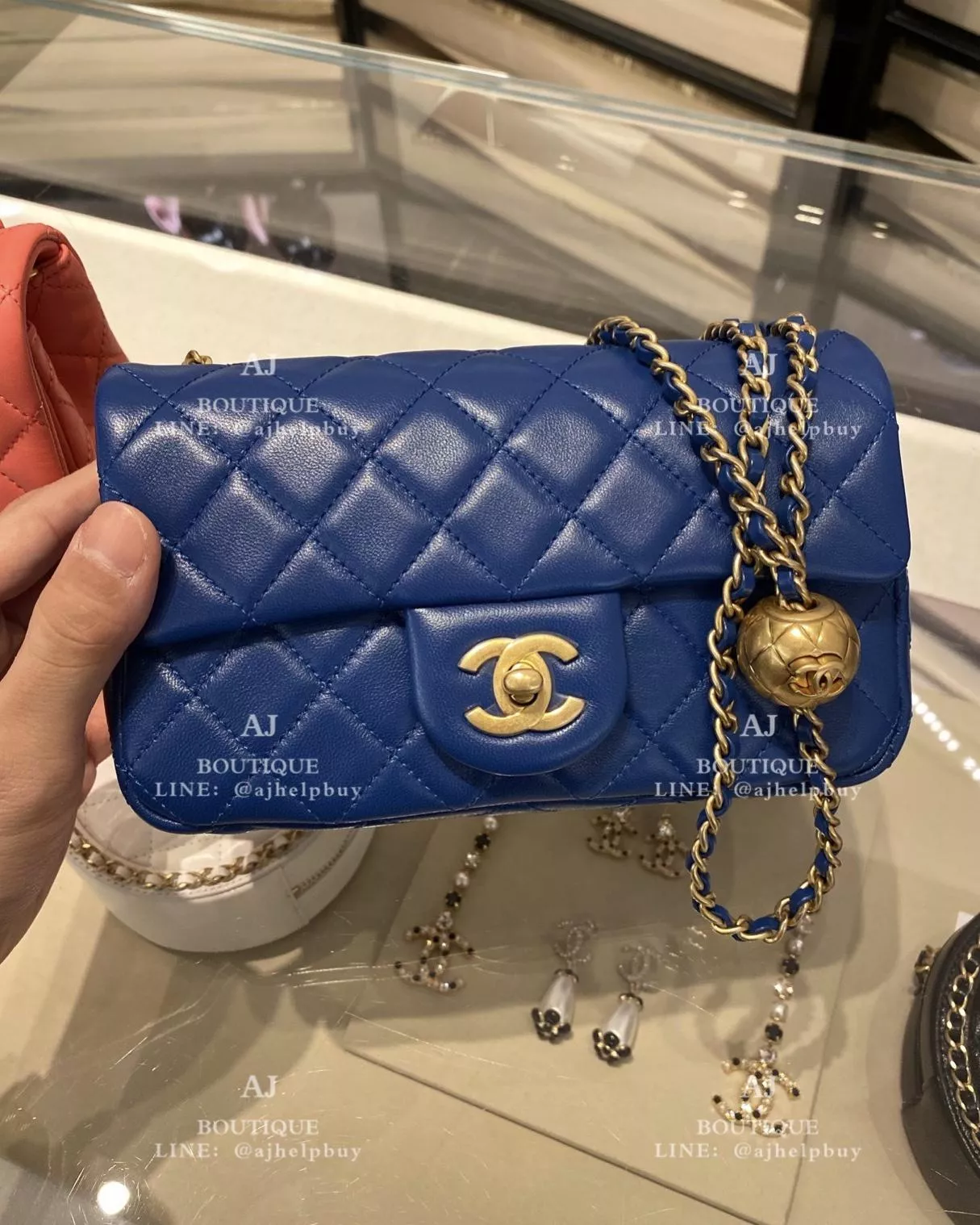 Chanel Coco 20 金款款 藍色 代購照片