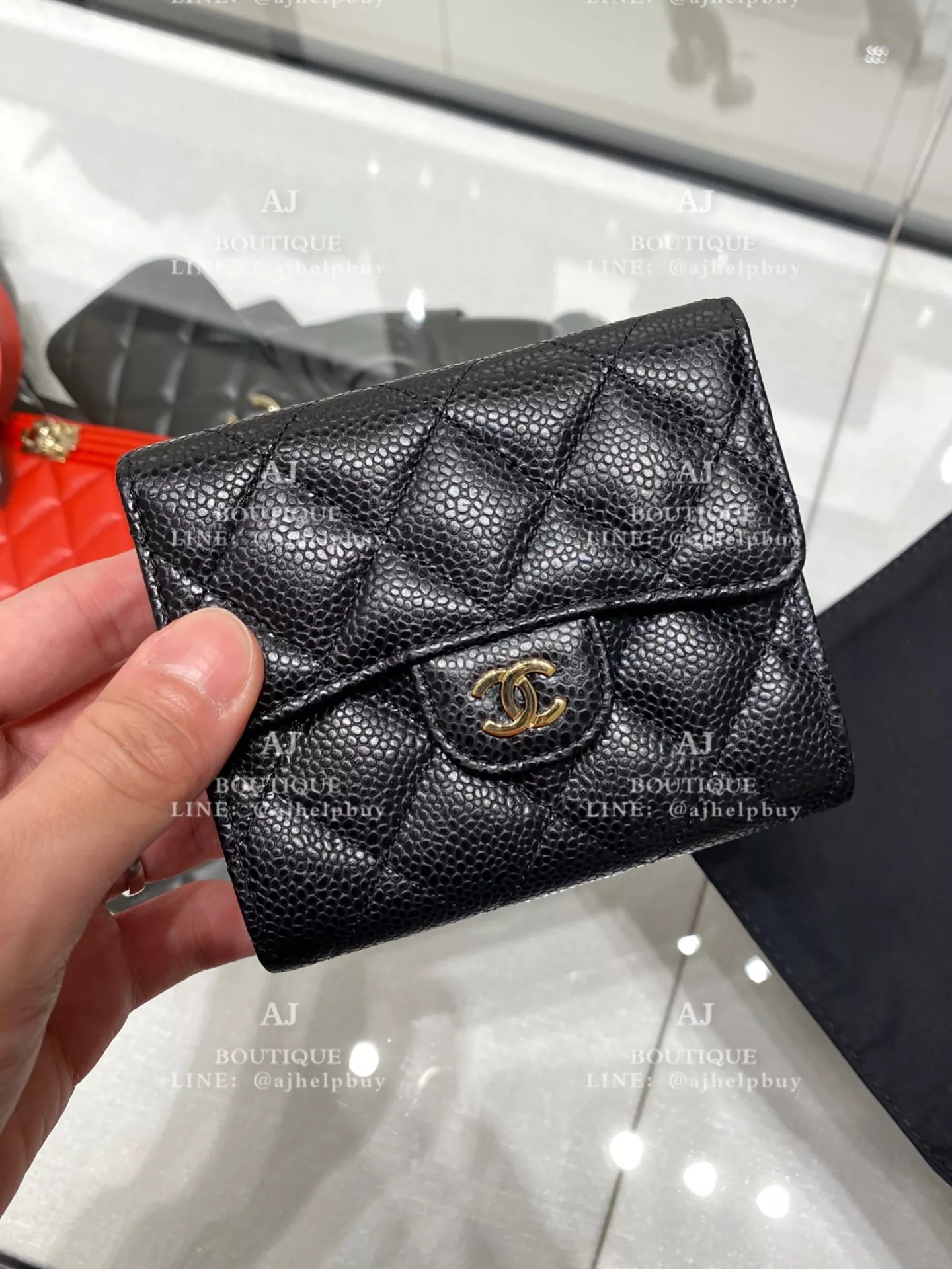 Chanel 經典款三折短夾 代購照片