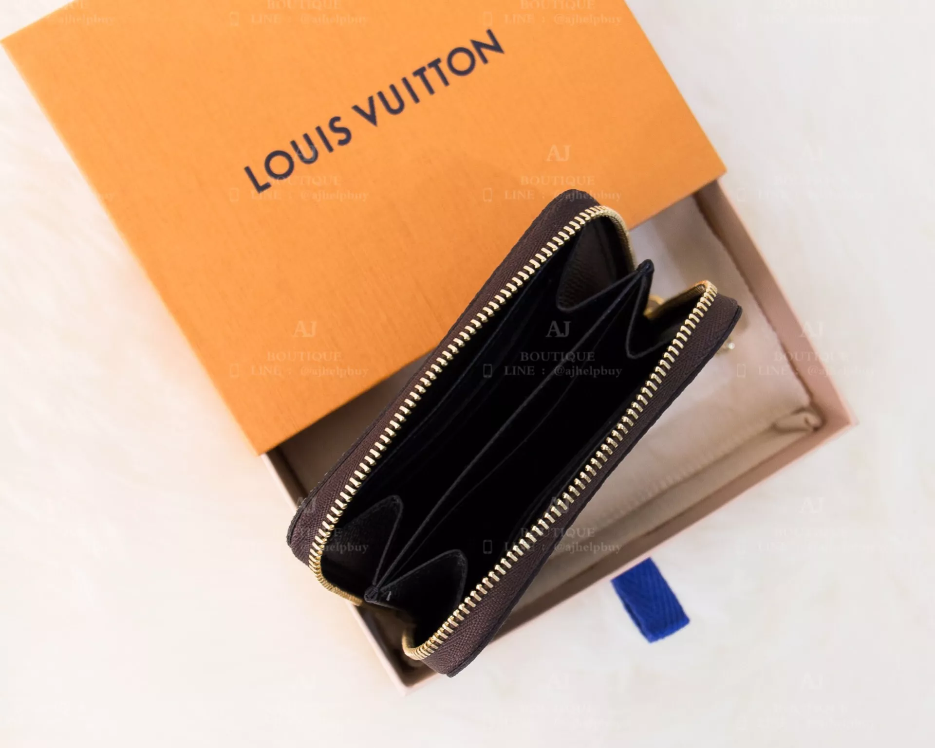 Lv Louis Vuitton 拉鍊零錢包 大老花款 代購照片2