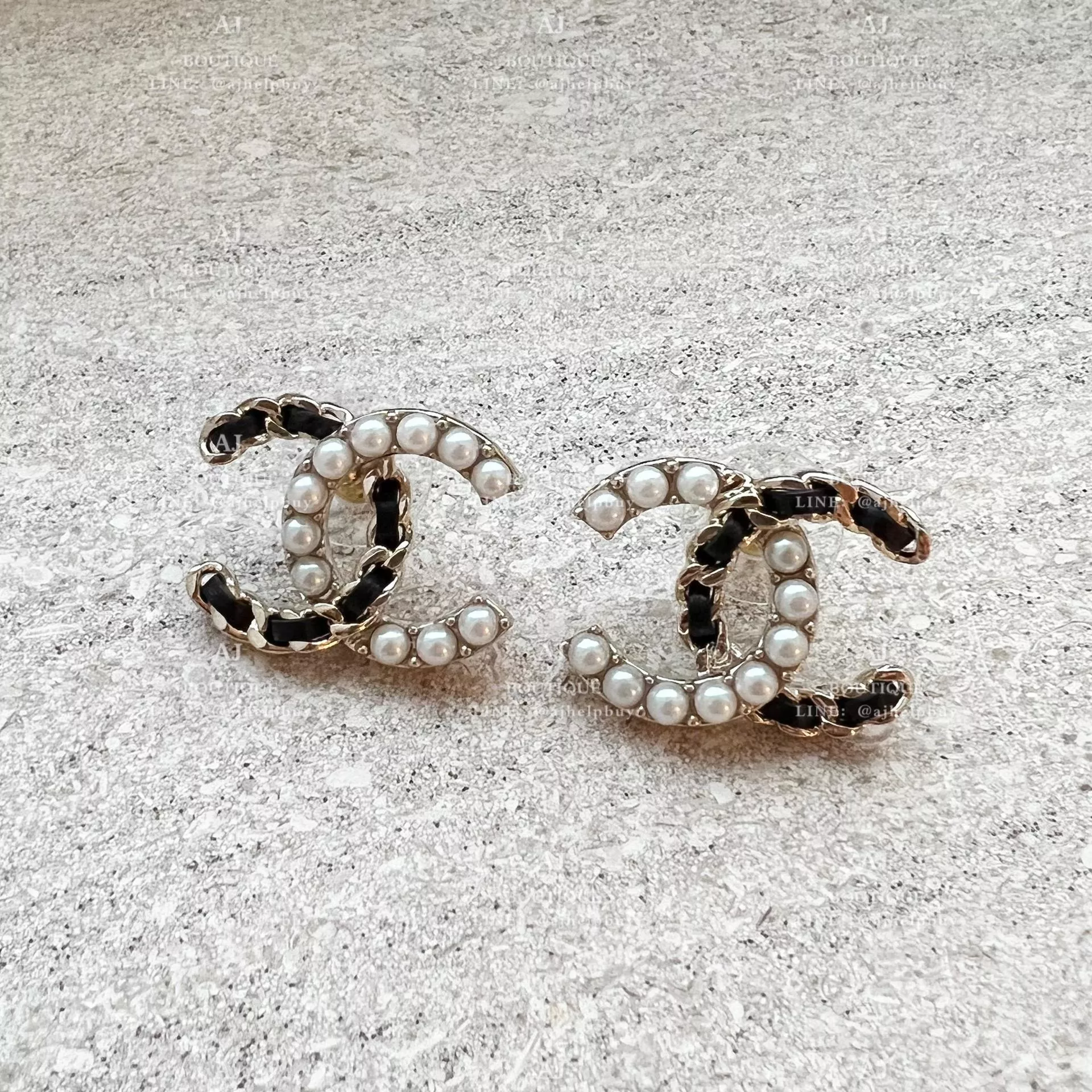 Chanel 針式耳環 淡金 代購照片