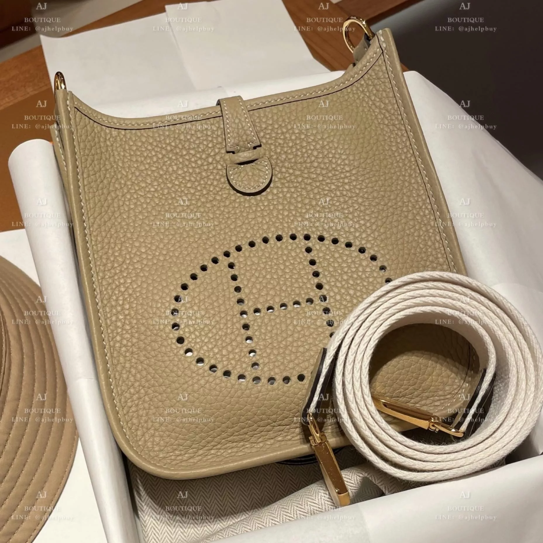 Hermes Mini Evelyne 金釦 代購照片