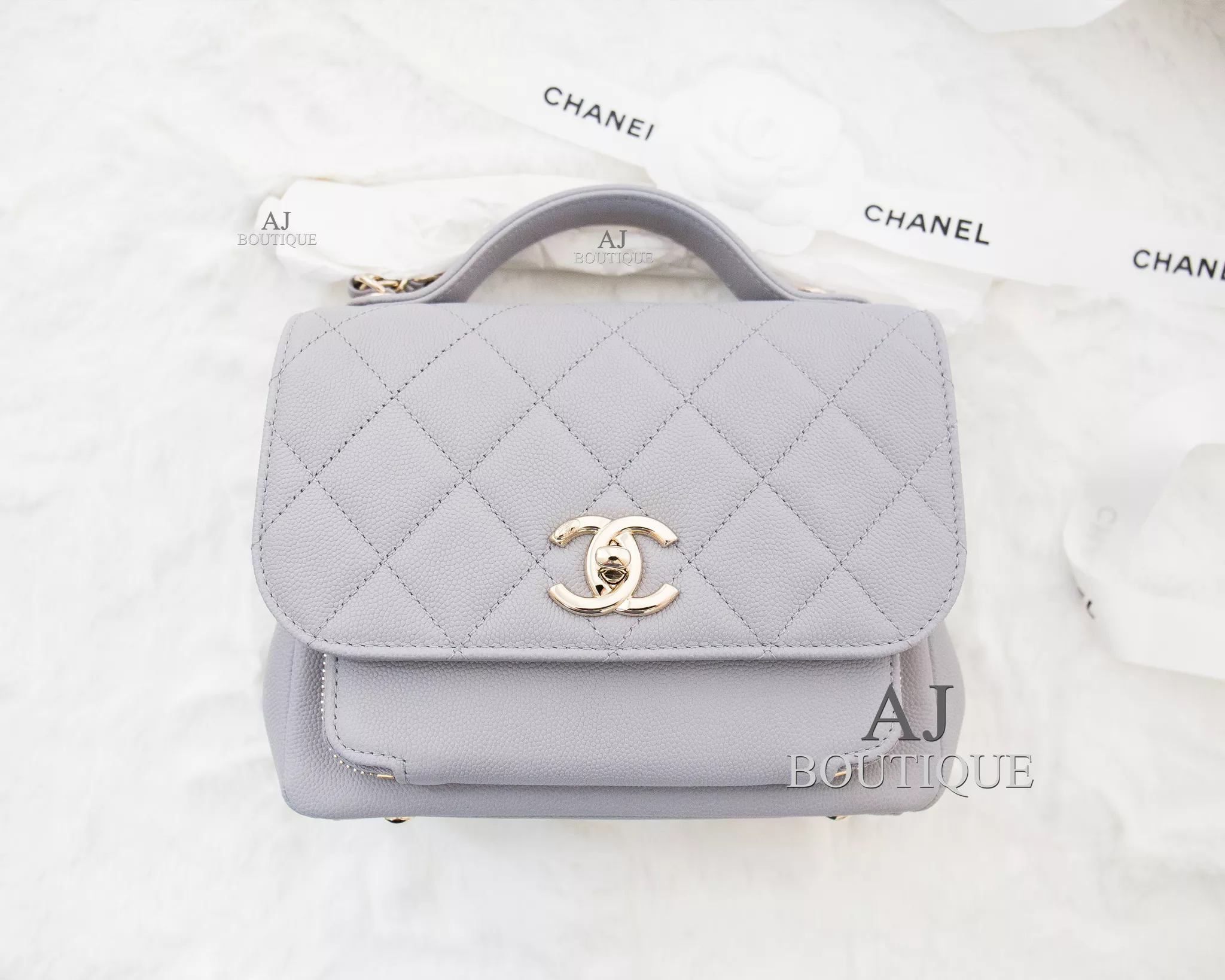 Chanel Business Affinity 小款淺灰 代購照片