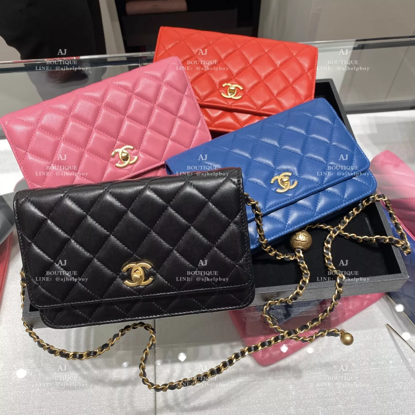 Chanel 經典菱格Woc 小金球款 代購照片