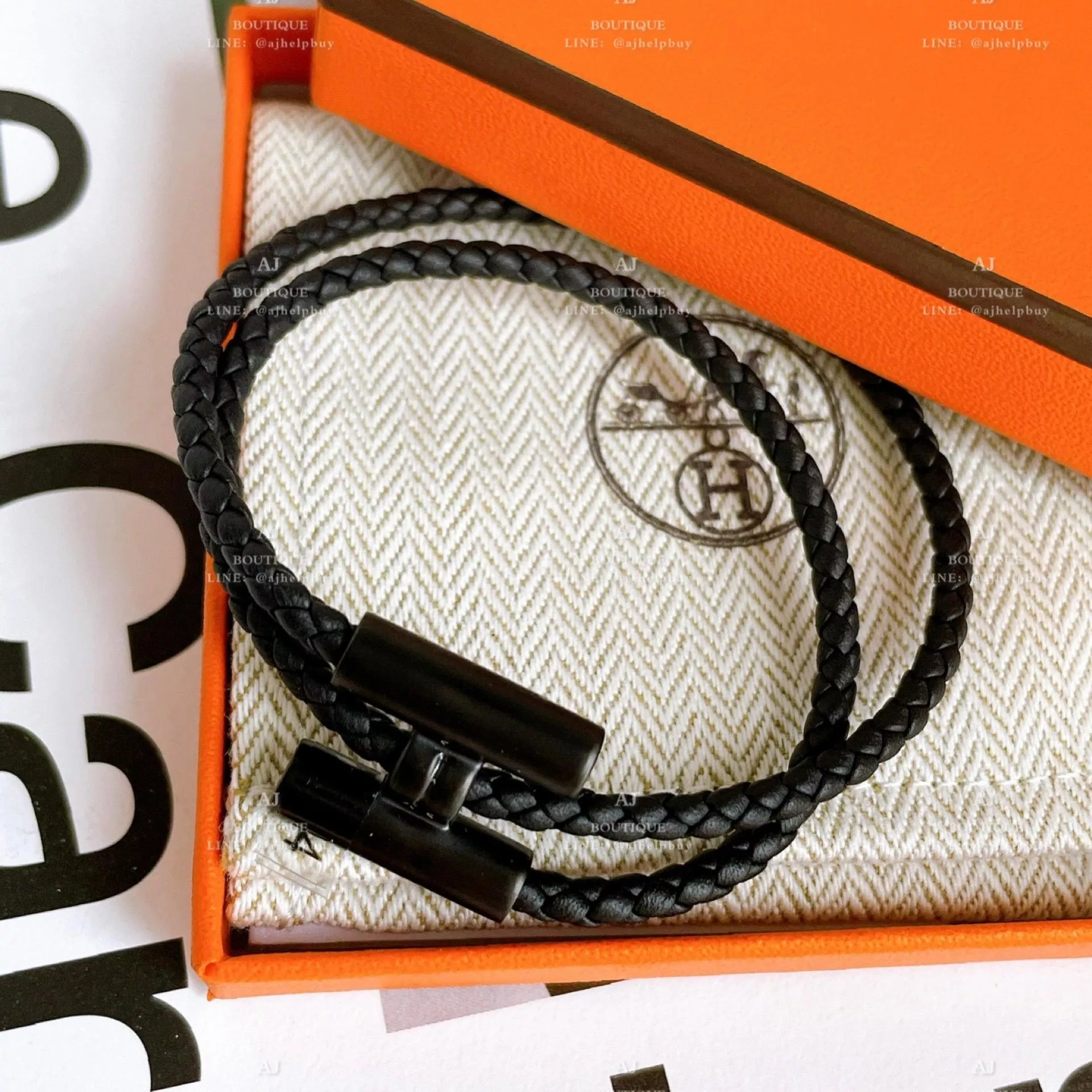 Hermes Tournis Tresse 牛皮編織手環 代購照片