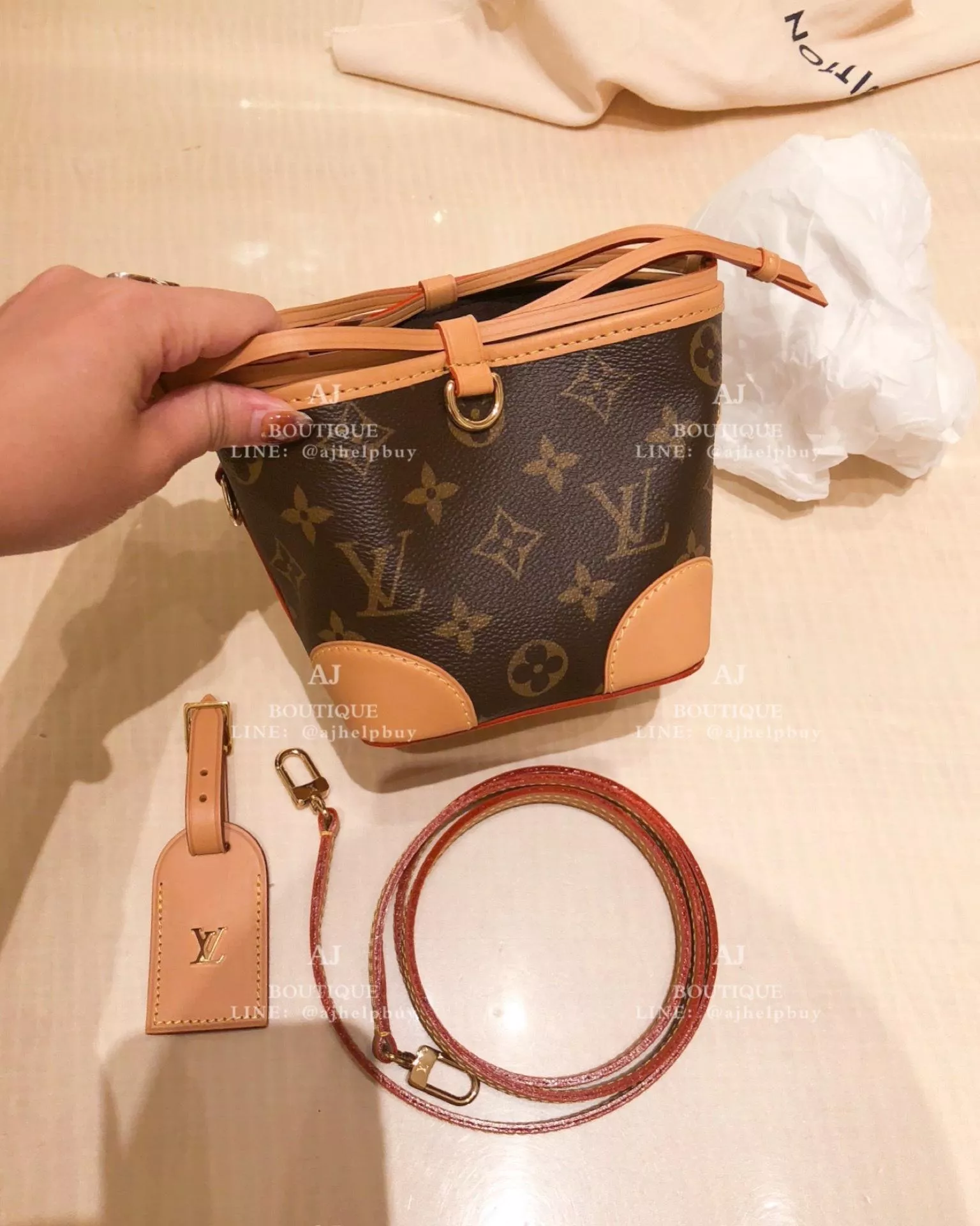 Lv Louis Vuitton Noe Purse M57099 代購照片