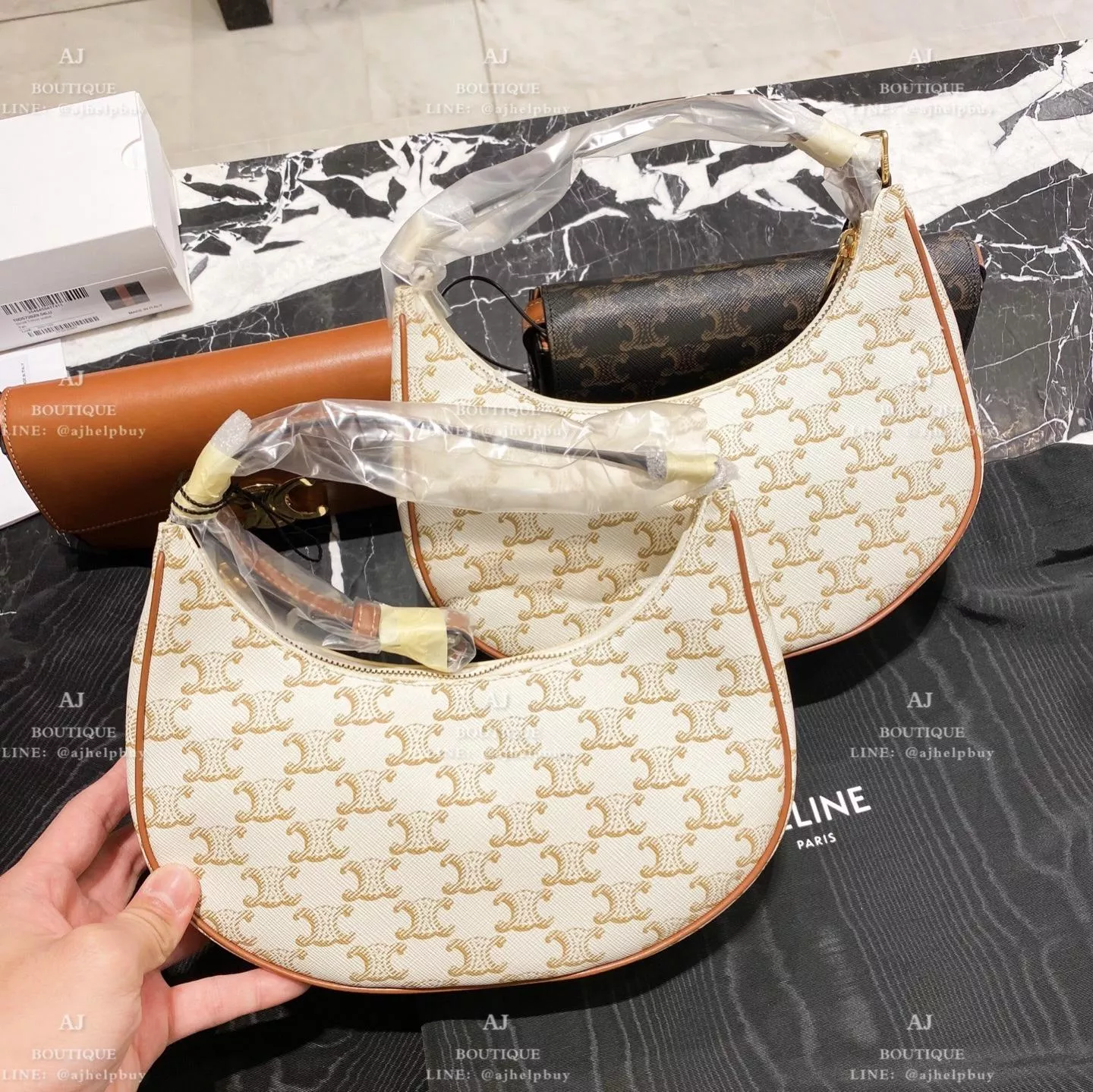 Celine 白色Ava 代購照片