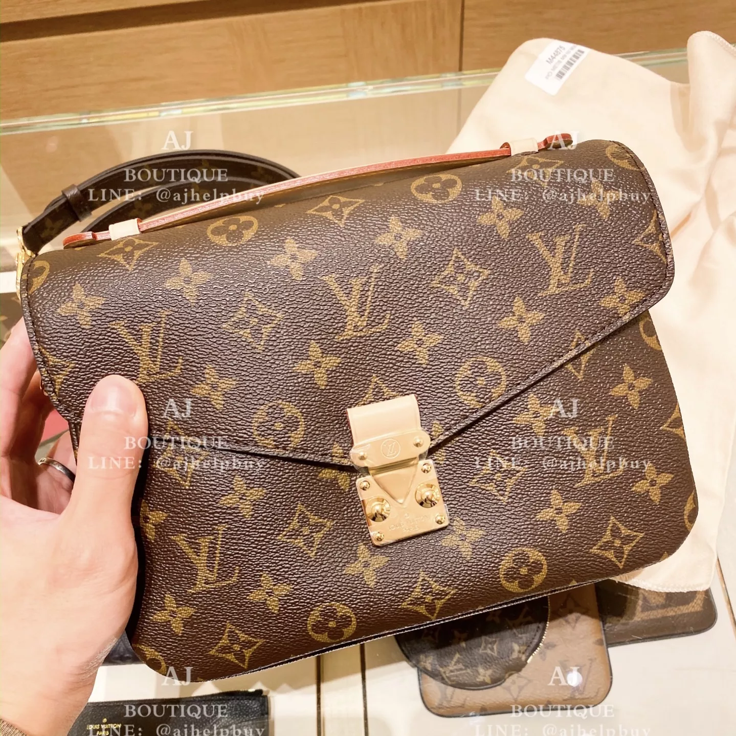 Lv Louis Vuitton Metis 馬鞍包 代購照片