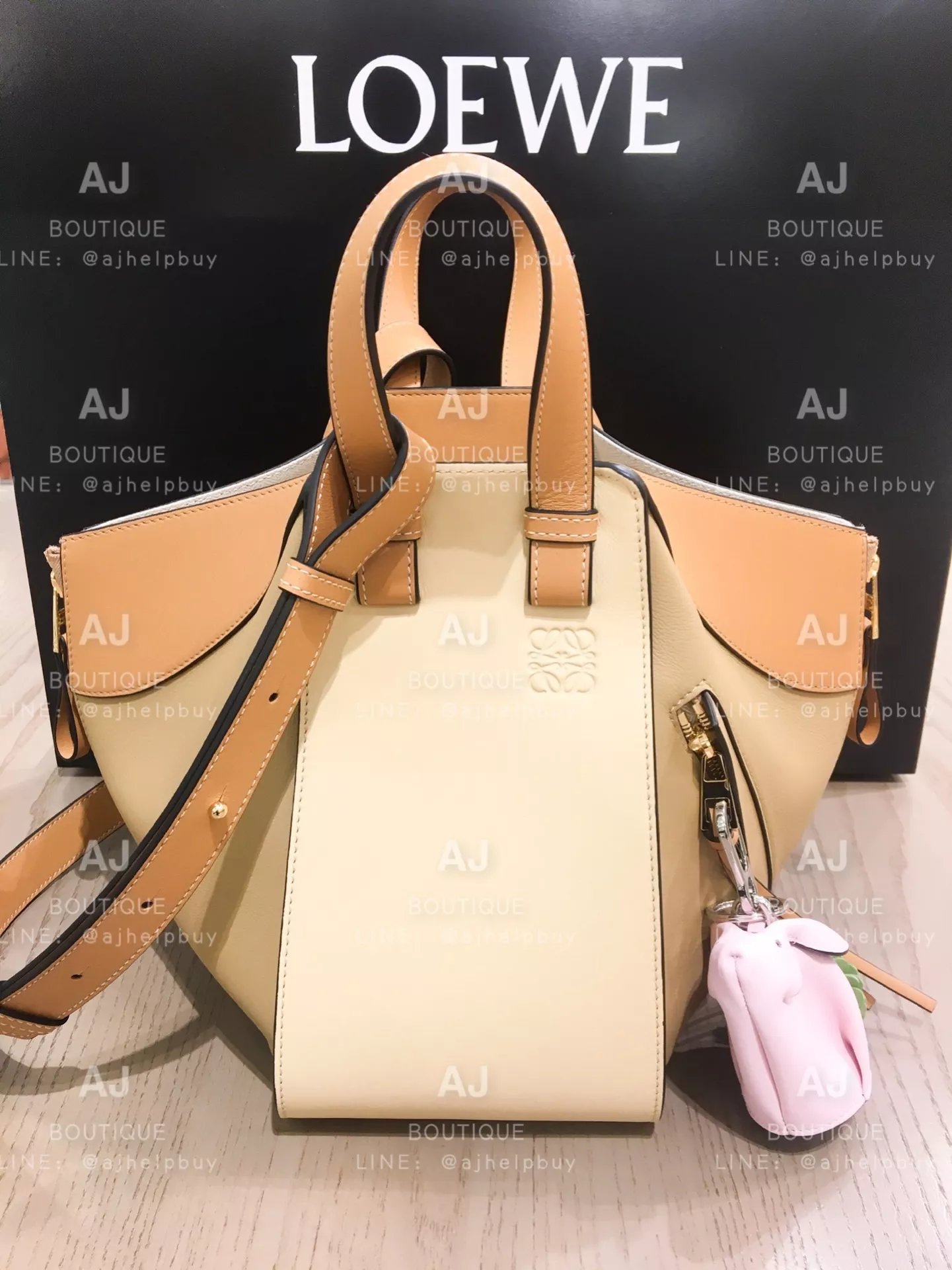 Loewe Hammock Small 代購照片