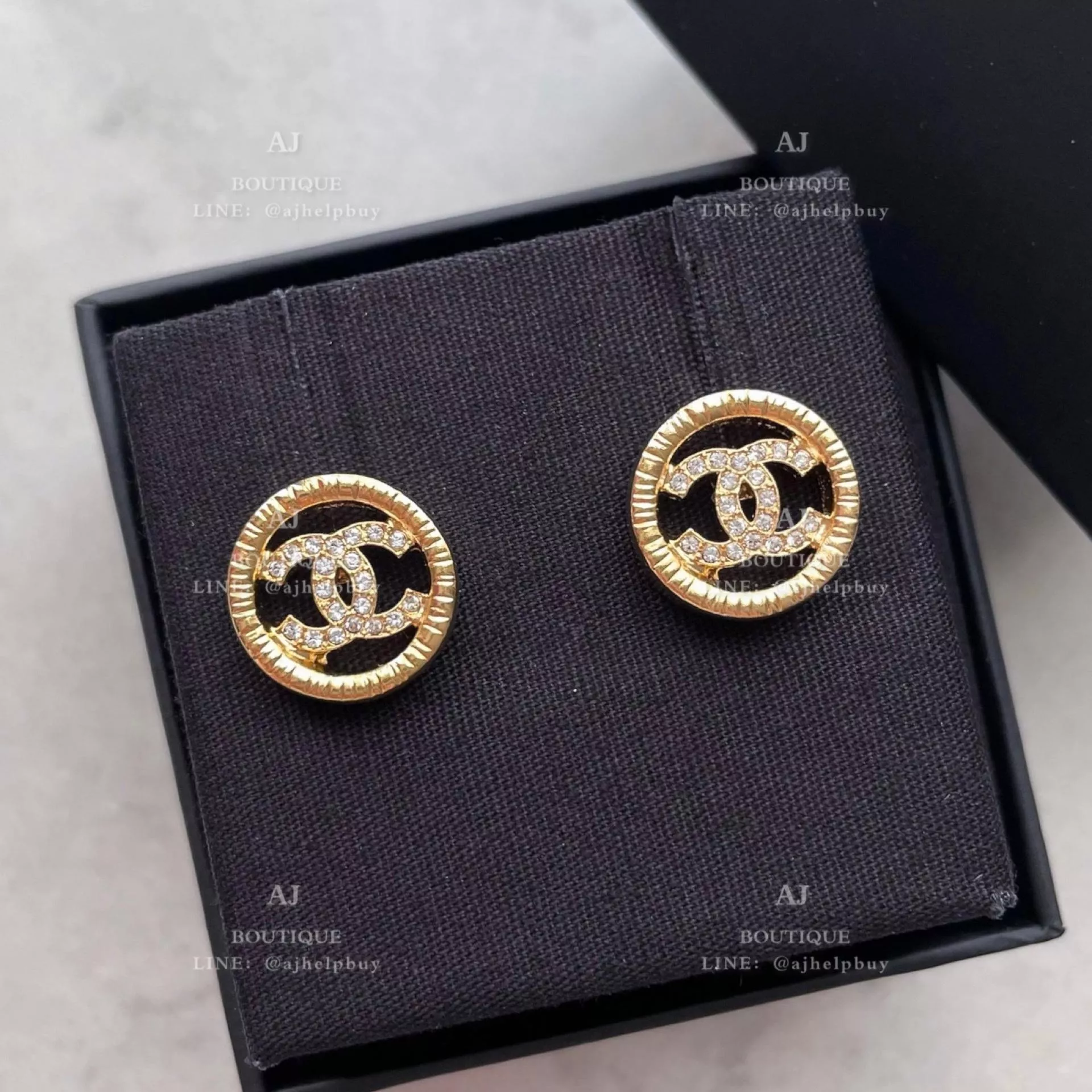 Chanel 新款 針式耳環 金色 代購照片