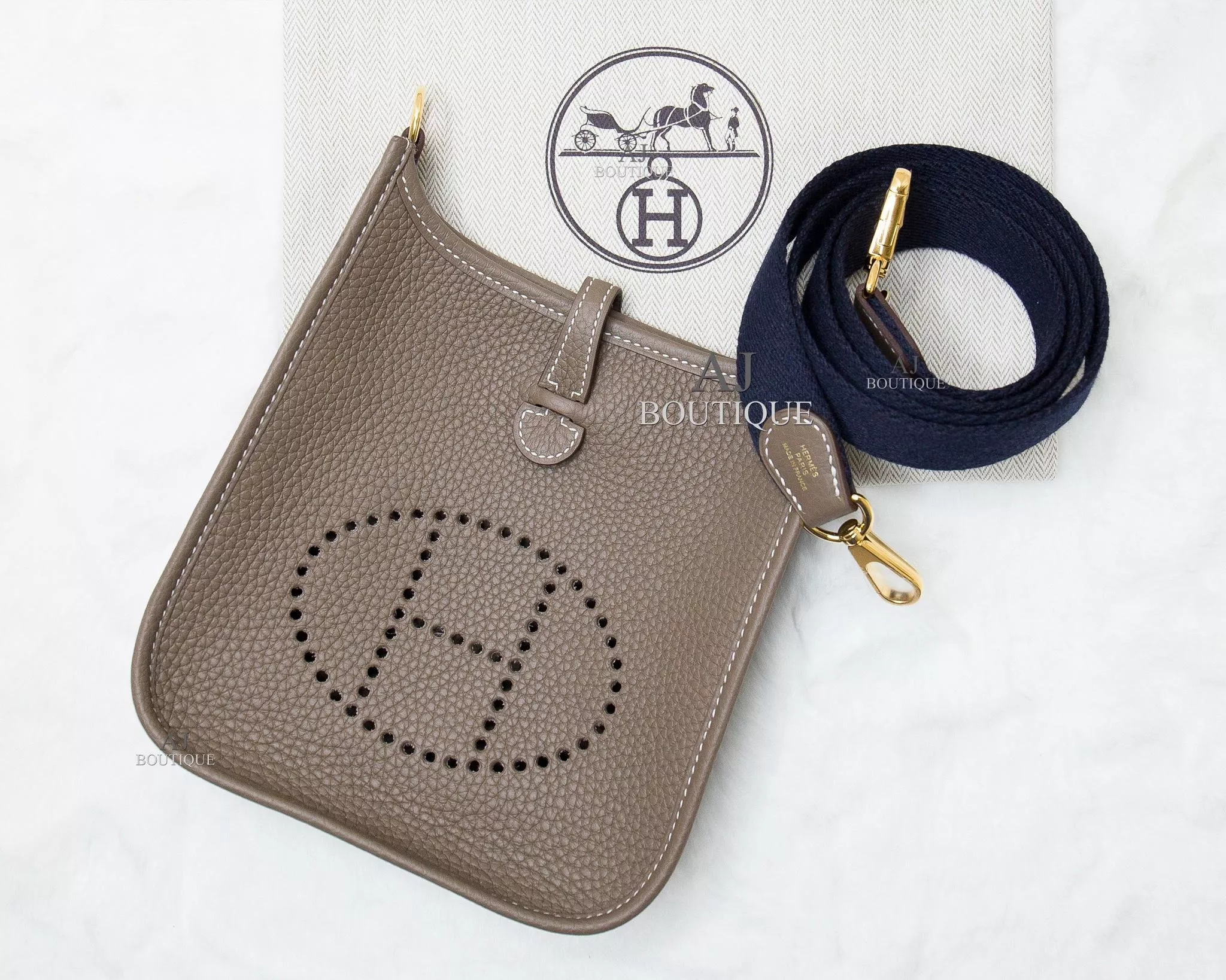 Hermes Mini Evelyne 金釦 代購照片